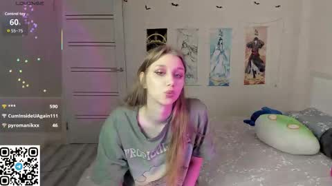 Snapshot of jorroger chatting on November 9, 8:07 pm Mila online show from November 9, 8:07 pm