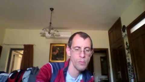 jos39a online show from April 25, 11:24 am