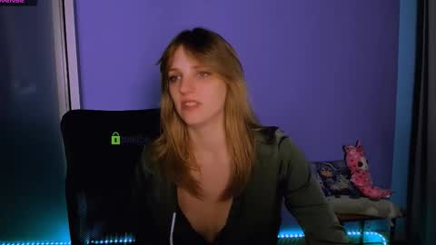 jose_fairy online show from November 18, 9:58 am