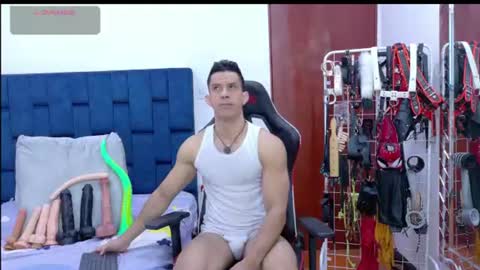 Snapshot of jose_rumbero91 chatting on July 9, 12:31 pm jose_rumbero91 online show from July 9, 12:31 pm