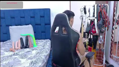 Snapshot of jose_rumbero91 chatting on July 30, 12:48 pm jose_rumbero91 online show from July 30, 12:48 pm