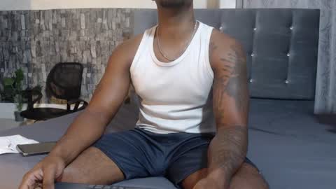 Snapshot of joseephjackson chatting on July 16, 12:55 pm Jackson online show from July 16, 12:55 pm