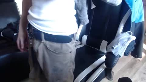 Josef online show from February 10, 9:41 pm