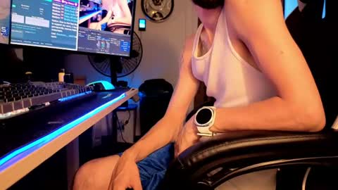 Josef online show from July 2, 3:56 am
