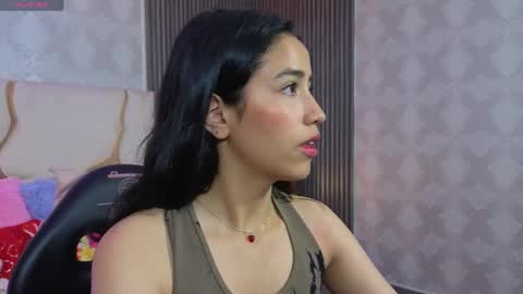 Snapshot of joselyn_tay chatting on May 12, 1:19 pm Joselyn online show from May 12, 1:19 pm