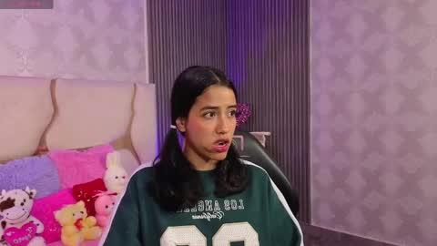 Snapshot of joselyn_tay chatting on May 13, 1:19 pm Joselyn online show from May 13, 1:19 pm
