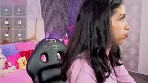 Snapshot of joselyn_tay chatting on May 29, 12:58 pm Joselyn online show from May 29, 12:58 pm