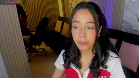 Snapshot of joselyn_tay chatting on June 19, 12:09 pm Joselyn online show from June 19, 12:09 pm