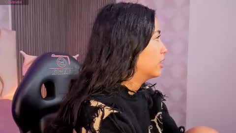 Snapshot of joselyn_tay chatting on June 28, 12:22 pm Joselyn online show from June 28, 12:22 pm