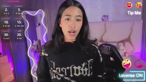 Snapshot of joselyn_tay chatting on July 9, 11:58 am Joselyn online show from July 9, 11:58 am