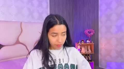 Snapshot of joselyn_tay chatting on July 29, 12:14 pm Joselyn online show from July 29, 12:14 pm