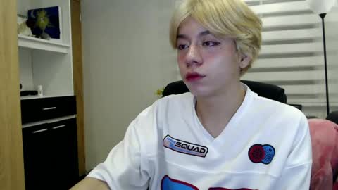 Snapshot of joseon_cute chatting on June 13, 6:22 am joseon_cute online show from June 13, 6:22 am
