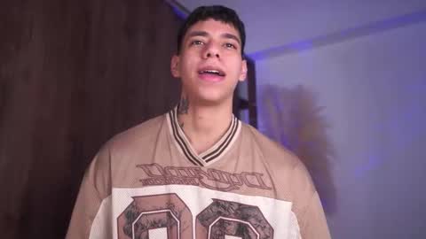 Josep online show from February 8, 7:39 pm