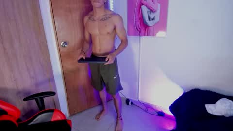 Snapshot of joseph__boy chatting on February 23, 6:45 pm JOSEPH online show from February 23, 6:45 pm