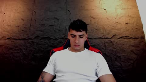 Snapshot of joseph__boy chatting on December 18, 11:38 am JOSEPH online show from December 18, 11:38 am