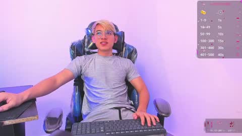 JOSEPH BROWN online show from January 3, 12:30 pm