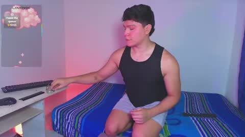 Snapshot of joseph_brown_ chatting on June 19, 11:30 pm JOSEPH BROWN online show from June 19, 11:30 pm