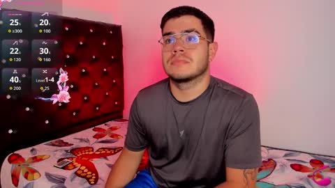 Snapshot of joseph_connor5 chatting on March 2, 11:33 pm joseph online show from March 2, 11:33 pm