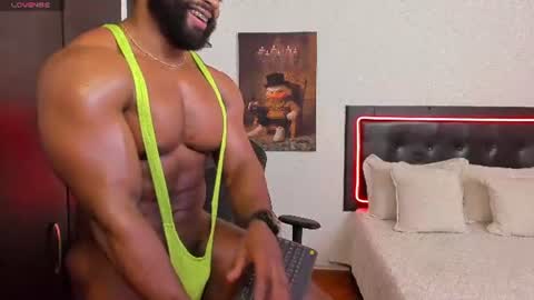 Snapshot of joseph_palacios chatting on June 17, 4:52 pm joseph palacios online show from June 17, 4:52 pm