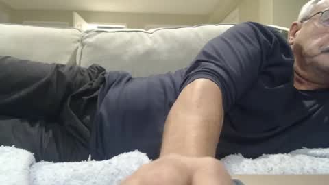 Snapshot of josephgr2021 chatting on January 6, 2:26 am josephgr2021 online show from January 6, 2:26 am