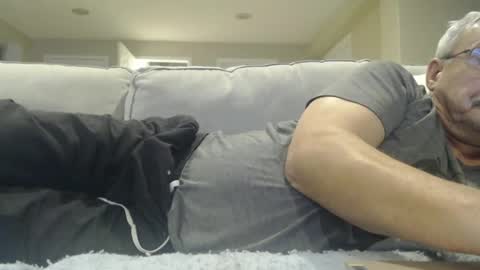 Snapshot of josephgr2021 chatting on January 20, 3:04 am josephgr2021 online show from January 20, 3:04 am