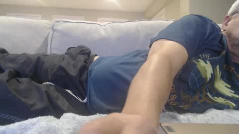 Snapshot of josephgr2021 chatting on February 7, 2:40 am josephgr2021 online show from February 7, 2:40 am