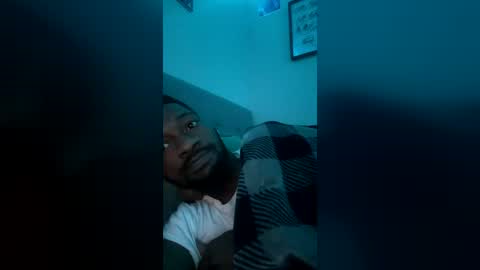 Snapshot of josephlongwat29 chatting on July 26, 12:19 am josephlongwat29 online show from July 26, 12:19 am