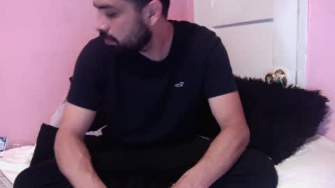 josephs1990 online show from February 5, 10:12 pm