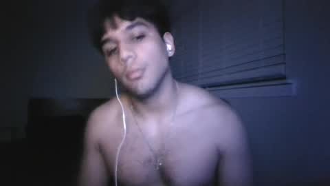 Snapshot of josh372060 chatting on July 14, 2:05 am josh372060 online show from July 14, 2:05 am
