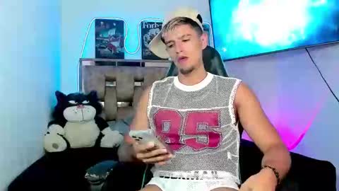 JOSH online show from November 3, 11:48 pm