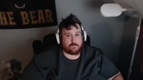 Snapshot of joshc627 chatting on September 20, 2:45 am joshc627 online show from September 20, 2:45 am