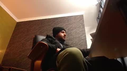 JoshKnight online show from December 17, 5:46 am