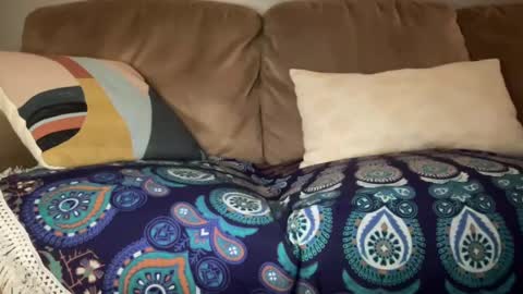 Snapshot of joshperrygoon chatting on December 25, 12:05 am joshperrygoon online show from December 25, 12:05 am