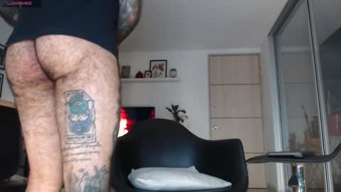 Snapshot of joshreps chatting on January 18, 4:15 am Josh ----- online show from January 18, 4:15 am