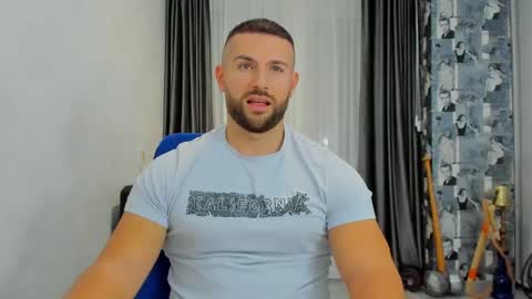 joshuamuscle69 online show from January 19, 3:10 pm