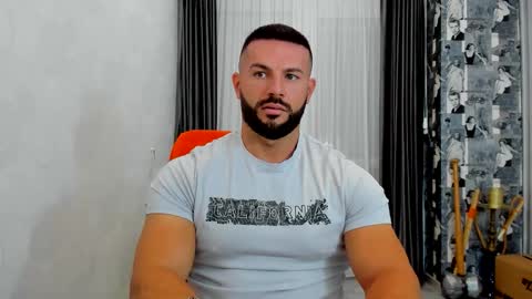 joshuamuscle69 online show from September 24, 4:49 am