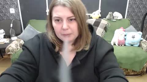 Snapshot of josiesun771 chatting on November 14, 7:29 am josiesun771 online show from November 14, 7:29 am