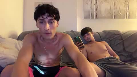 Snapshot of josjoseik chatting on June 7, 9:29 pm MorbosoMaximo online show from June 7, 9:29 pm
