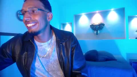 Snapshot of jostin_jackson chatting on June 2, 8:00 pm Jackson online show from June 2, 8:00 pm