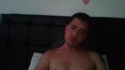 Snapshot of josux8 chatting on March 7, 6:38 pm josux8 online show from March 7, 6:38 pm