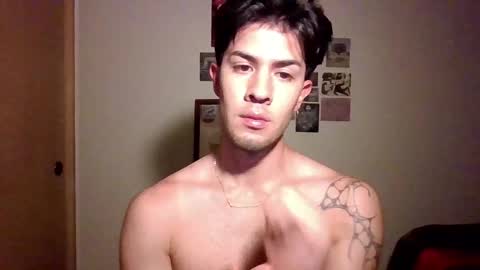 Snapshot of jotarojas1 chatting on January 4, 4:44 am jotarojas1 online show from January 4, 4:44 am