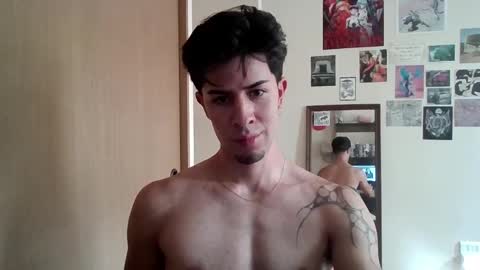 Snapshot of jotarojas1 chatting on January 4, 8:37 pm jotarojas1 online show from January 4, 8:37 pm