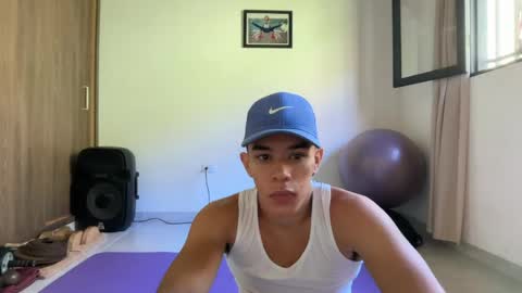 Snapshot of joulianogreco1 chatting on May 15, 3:30 pm Im Jouliano online show from May 15, 3:30 pm