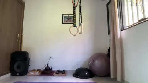 Snapshot of joulianogreco1 chatting on June 1, 4:09 pm Im Jouliano online show from June 1, 4:09 pm