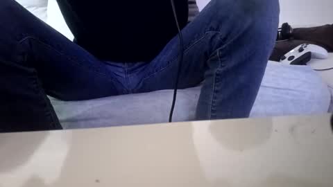 jovenduro84 online show from October 19, 10:05 am