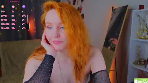 Snapshot of joyce_jones chatting on February 10, 8:46 pm joyce_jones online show from February 10, 8:46 pm