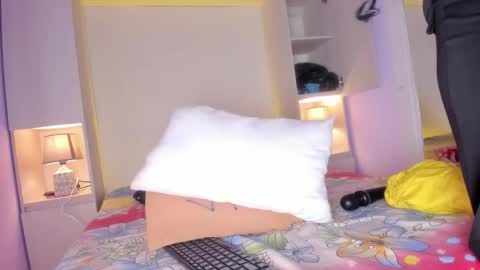 joyceblake online show from January 6, 8:01 pm