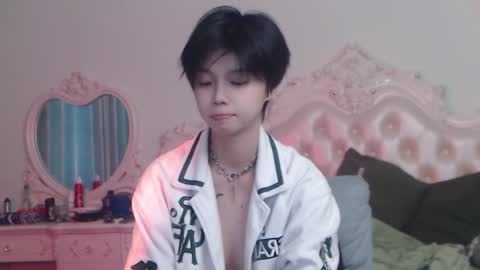 joycekay online show from May 3, 1:00 am