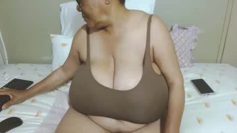 DairyQueen online show from November 16, 6:30 am