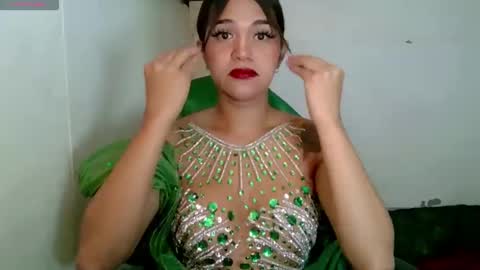 Snapshot of joycum_xxx chatting on February 5, 9:52 pm JOY in your heart online show from February 5, 9:52 pm